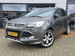 Ford Kuga - 1.5 Titanium Plus + PANO DAK + SONY SOUND + CAMERA + KEYLESS + XENON