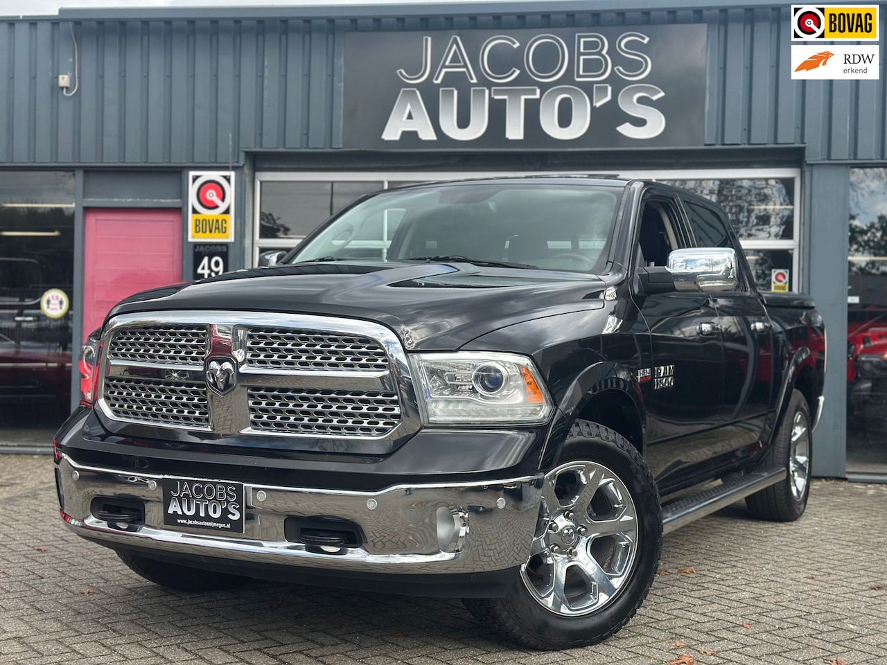 Dodge Ram 1500 - 5.7 V8 CrewCab Laramie - AutoWereld.nl