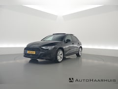 Audi A3 Sportback - 35 TFSI | Pano | Afn. Trekhaak | Sportstoelen | Apple CarPlay | Stoelverw. | Camera | 17"