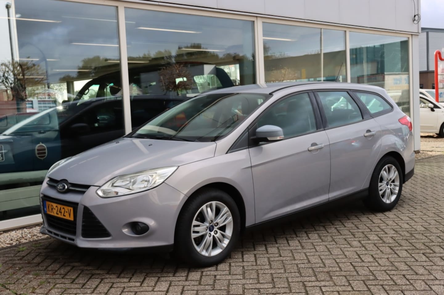 Ford Focus Wagon - 1.6 TI-VCT Trend 1.6 TI-VCT Trend - AutoWereld.nl
