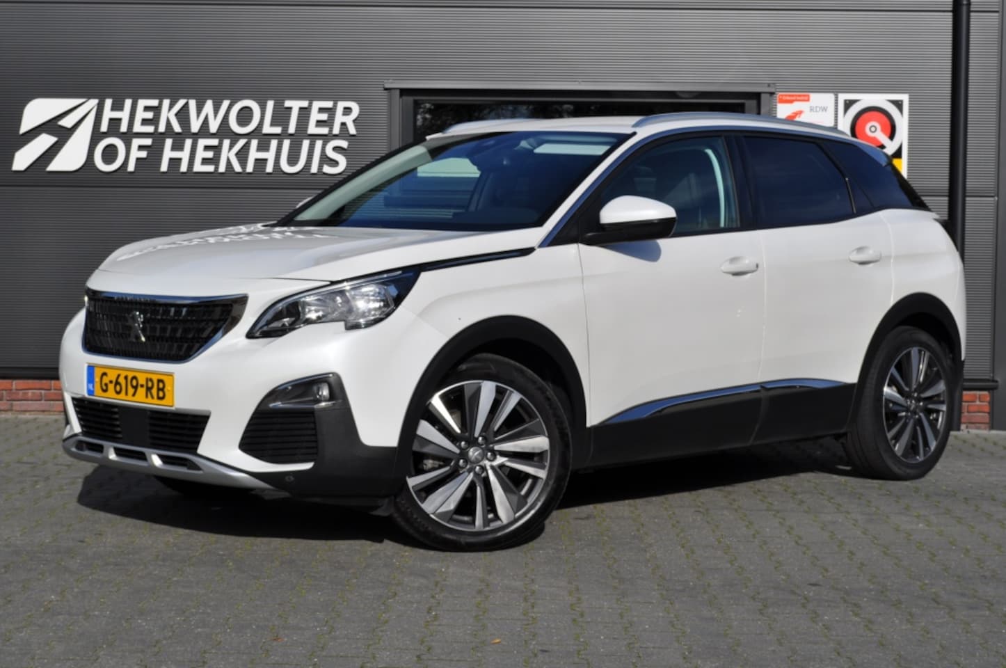 Peugeot 3008 - 1.2 PureTech BL Prem | Camera | 360 CAM | Trekhaak - AutoWereld.nl