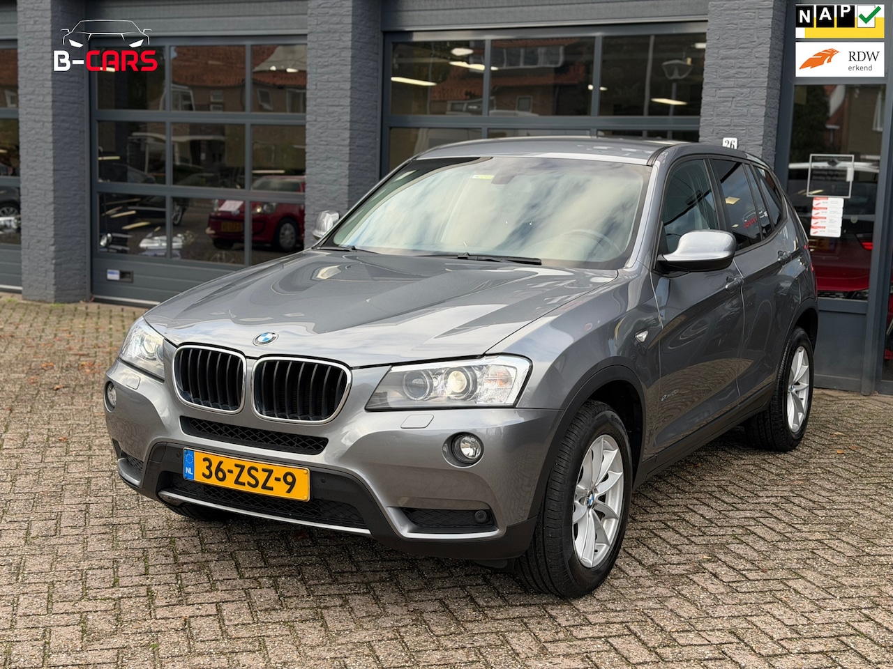 BMW X3 - XDrive20i High Executive Leer|Stoelvw|Pdc|Nap|Automaat!! - AutoWereld.nl