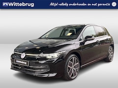Volkswagen Golf - 1.5 eHybrid Style Edition / IQ Led / Zwenkbare trekhaak / Head up display / Navigatie
