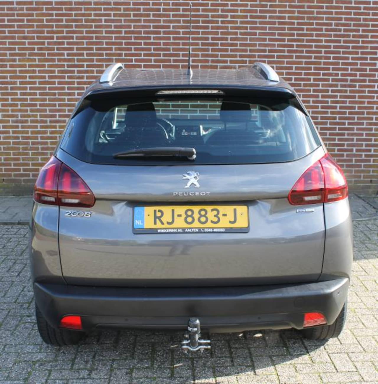 Peugeot 2008 - 1.2 PureTech 110pk EAT Blue Lion