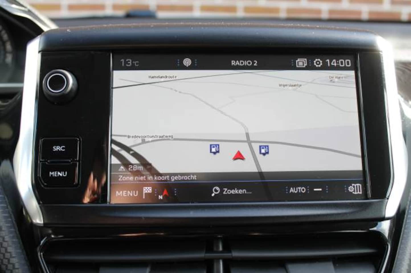 Peugeot 2008 - 1.2 PureTech 110pk EAT Blue Lion