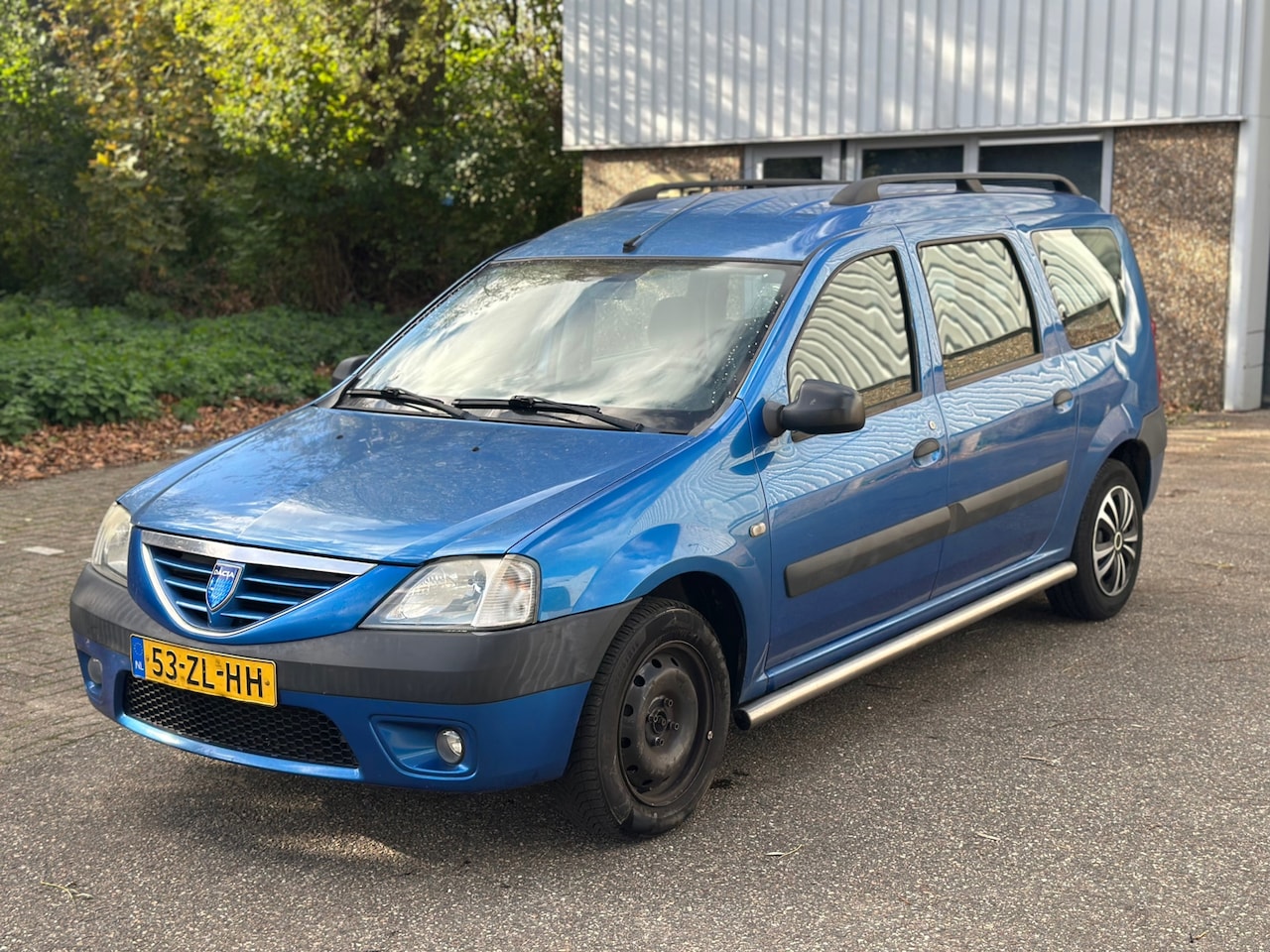 Dacia Logan MCV - 1.6-16V Lauréate 7p. 1.6-16V Lauréate 7p. - AutoWereld.nl