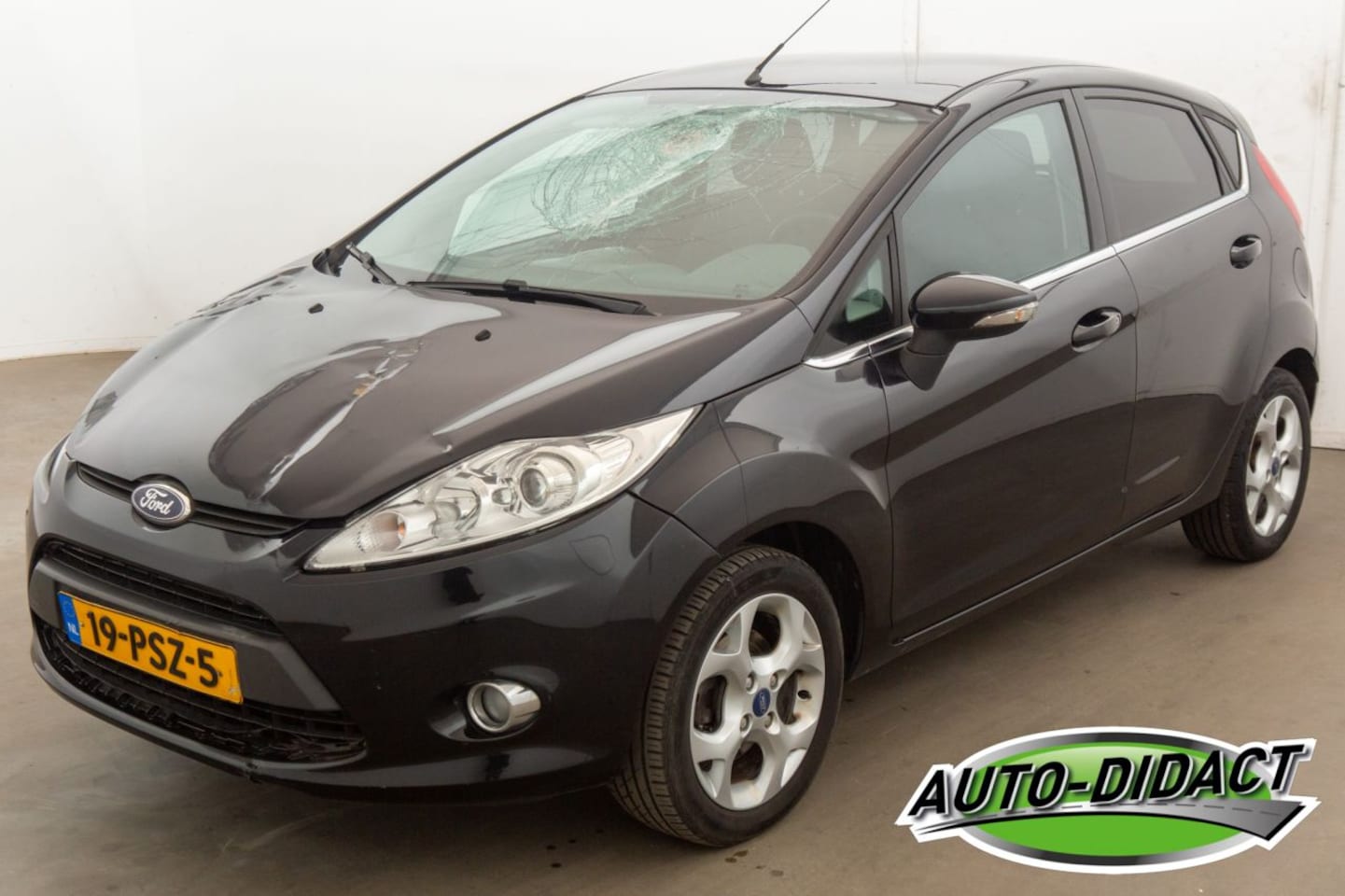 Ford Fiesta - 1.25 Airco Titanium - AutoWereld.nl