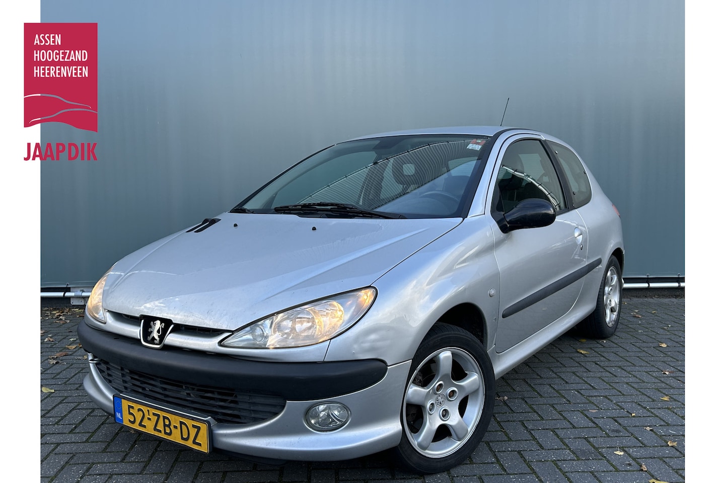 Peugeot 206 - BWJ 2001 2.0-16V 153 PK GTI ELEK. RAMEN / HALF LEDER / CARPLAY / TREKHAAK - AutoWereld.nl