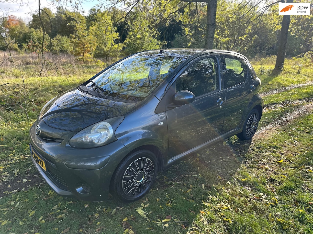 Toyota Aygo - 1.0 VVT-i Comfort apk t/m 05-08-2026 - AutoWereld.nl