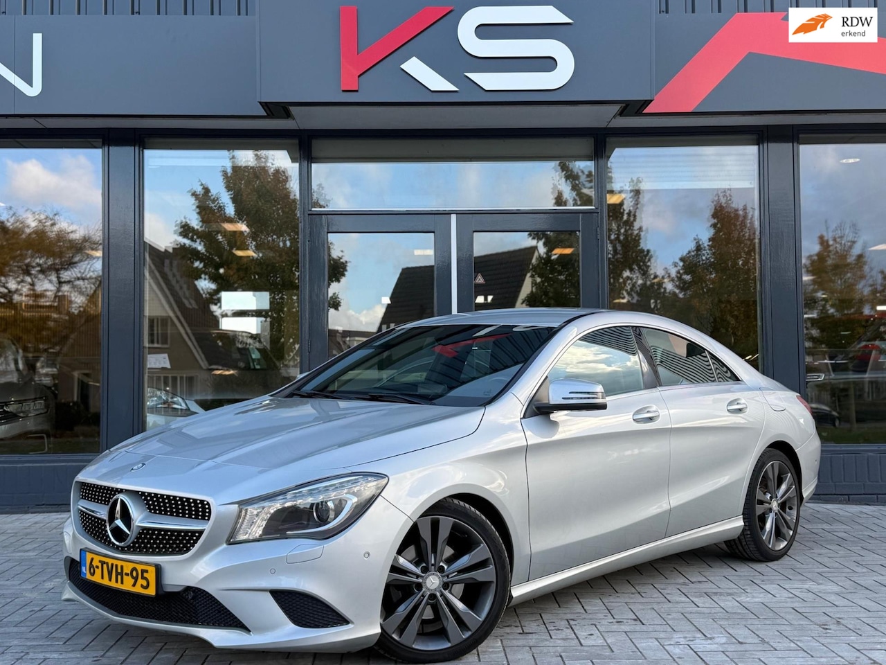 Mercedes-Benz CLA-Klasse - 200 Edition 1 Automaat Navi Xenon Pdc - AutoWereld.nl