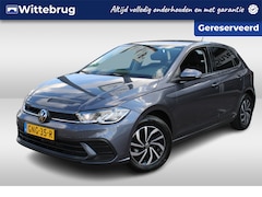 Volkswagen Polo - 1.0 TSI 95pk Life Edition / Navigatie by APP / Parkeersensoren / Camera / LM velgen