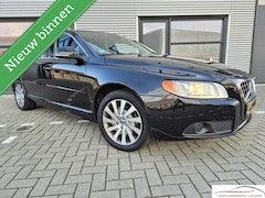 Volvo V70 - 2.0 D3 Limited Edition LEDER XENON NAVI