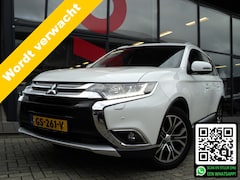 Mitsubishi Outlander - 2.0 Instyle | AUTOMAAT | 7-PERSOONS | TREKHAAK | DEALER ONDERHOUDEN | LEDER | NAVIGATIE |