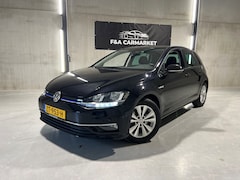 Volkswagen Golf - 1.5 TSI Comfortline Business