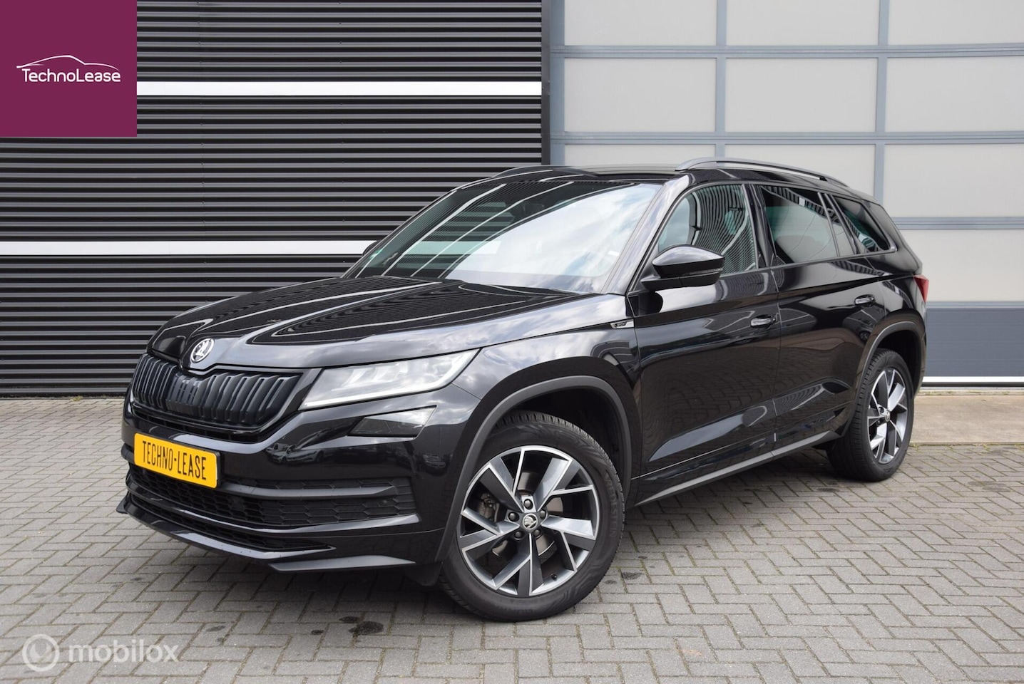 Skoda Kodiaq - 1.5 TSI Sportline Business 110Kw dsg-7 automaat Canton ACC Apple Carplay - AutoWereld.nl