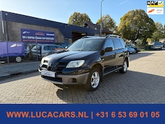 Mitsubishi Outlander Sport - 2.0 Invite+ CRUISE + AIRCO + TREKHAAK