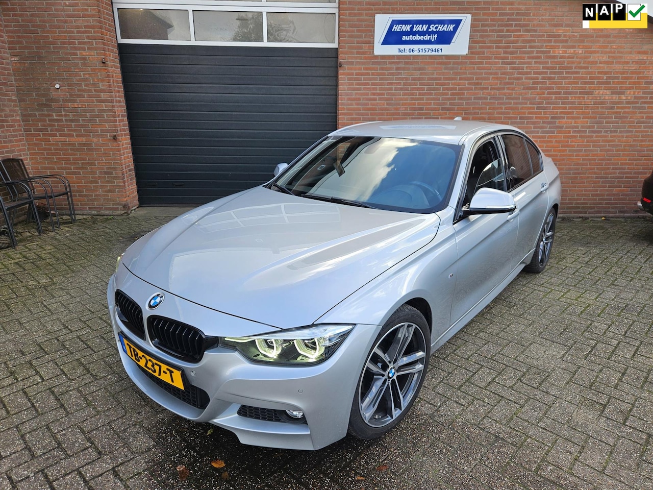 BMW 3-serie - 318i Edition M Sport Shadow Executive 2018 - AutoWereld.nl
