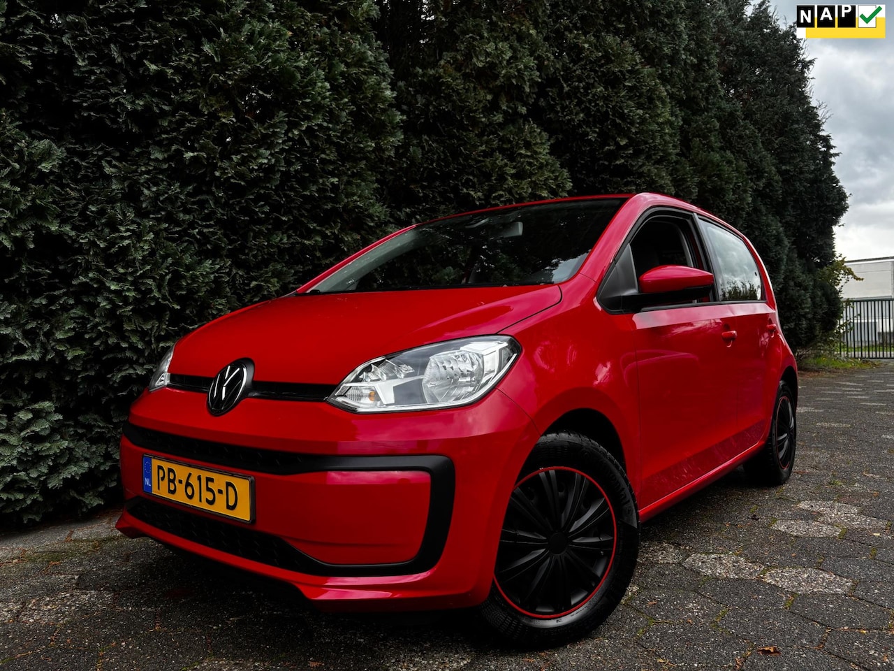 Volkswagen Up! - 1.0 BMT move up! | Airco | Uniek nette auto - AutoWereld.nl