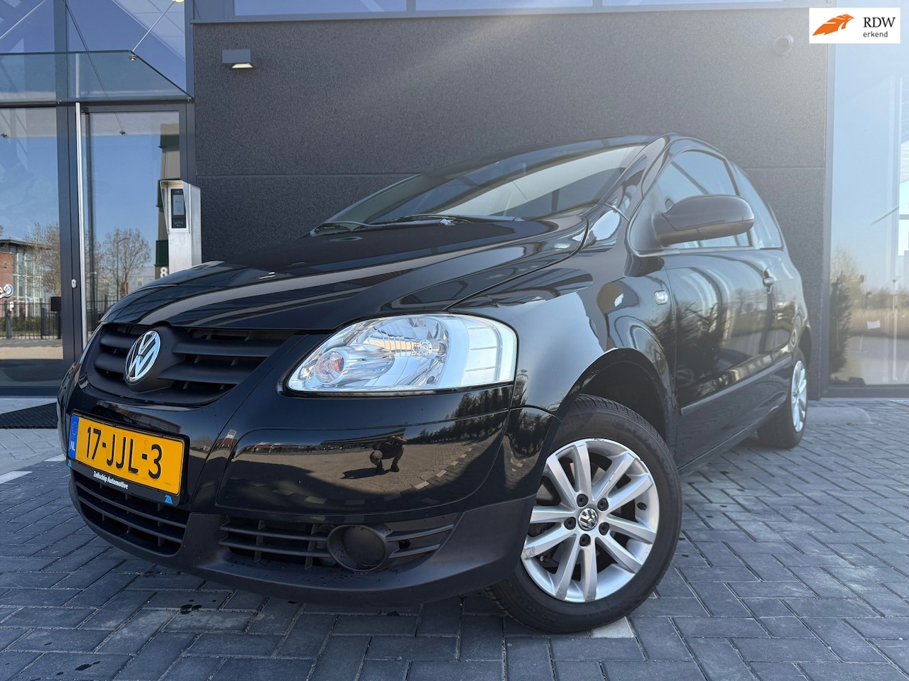 Volkswagen Fox - 1.2 Trendline Sport Pakket - AutoWereld.nl