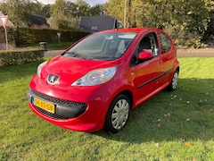 Peugeot 107 - 1.0-12V XS