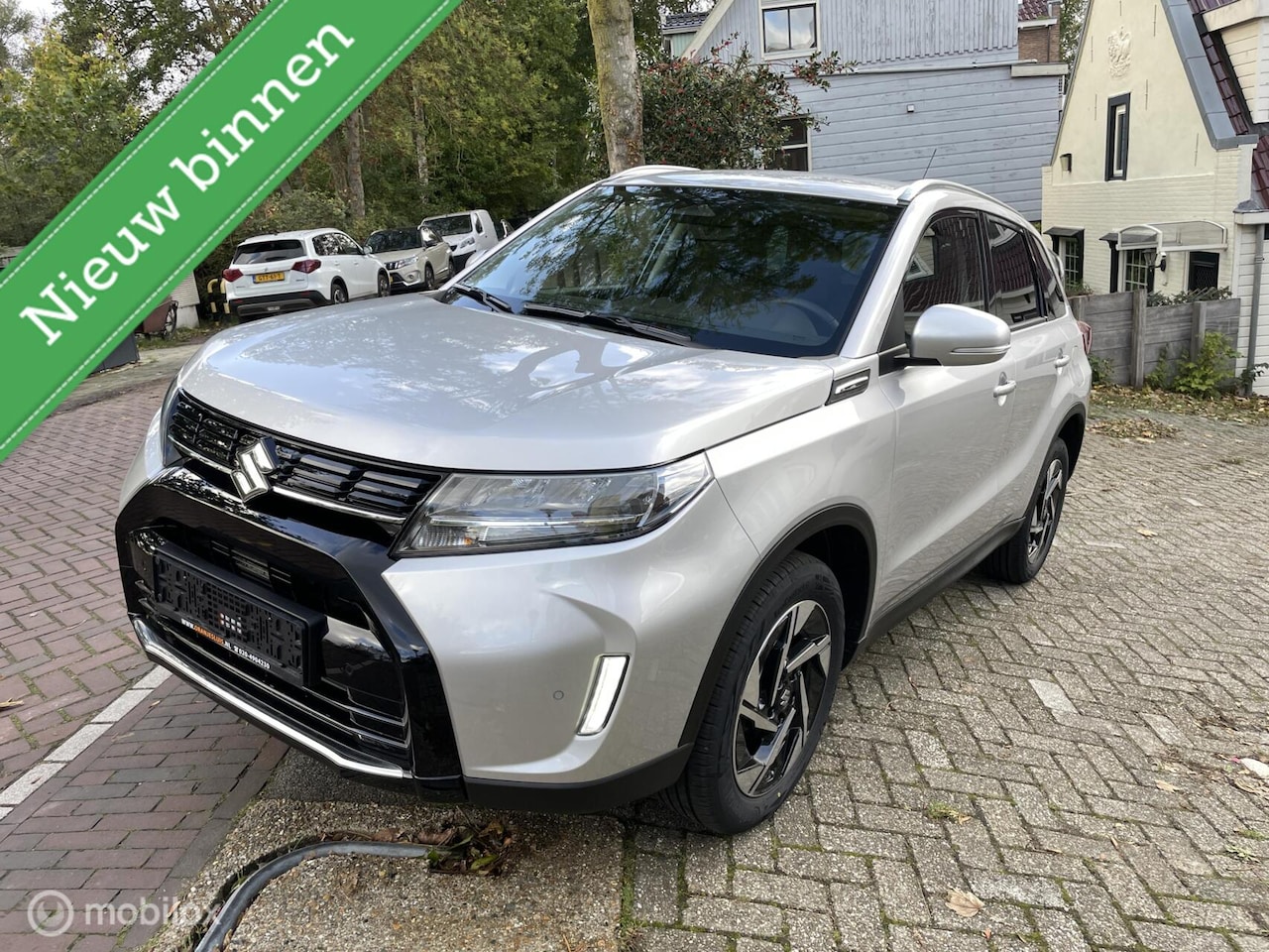 Suzuki Vitara - 1.4 Boosterjet Style Smart Hybrid 1.4 Boosterjet Style Smart Hybrid, AUTOMAAT - AutoWereld.nl