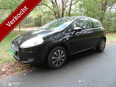 Fiat Grande Punto - 1.4 Active bouwjaar 2009 nieuwe apk