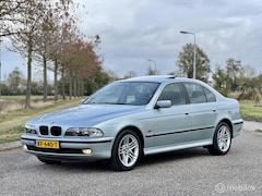 BMW 5-serie - 523i E39 Glaciergrün 1999
