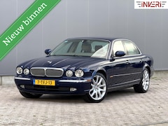 Jaguar XJ - 3.5 V8 Sport | Pacific Blue Pearl | Cruise | Vol