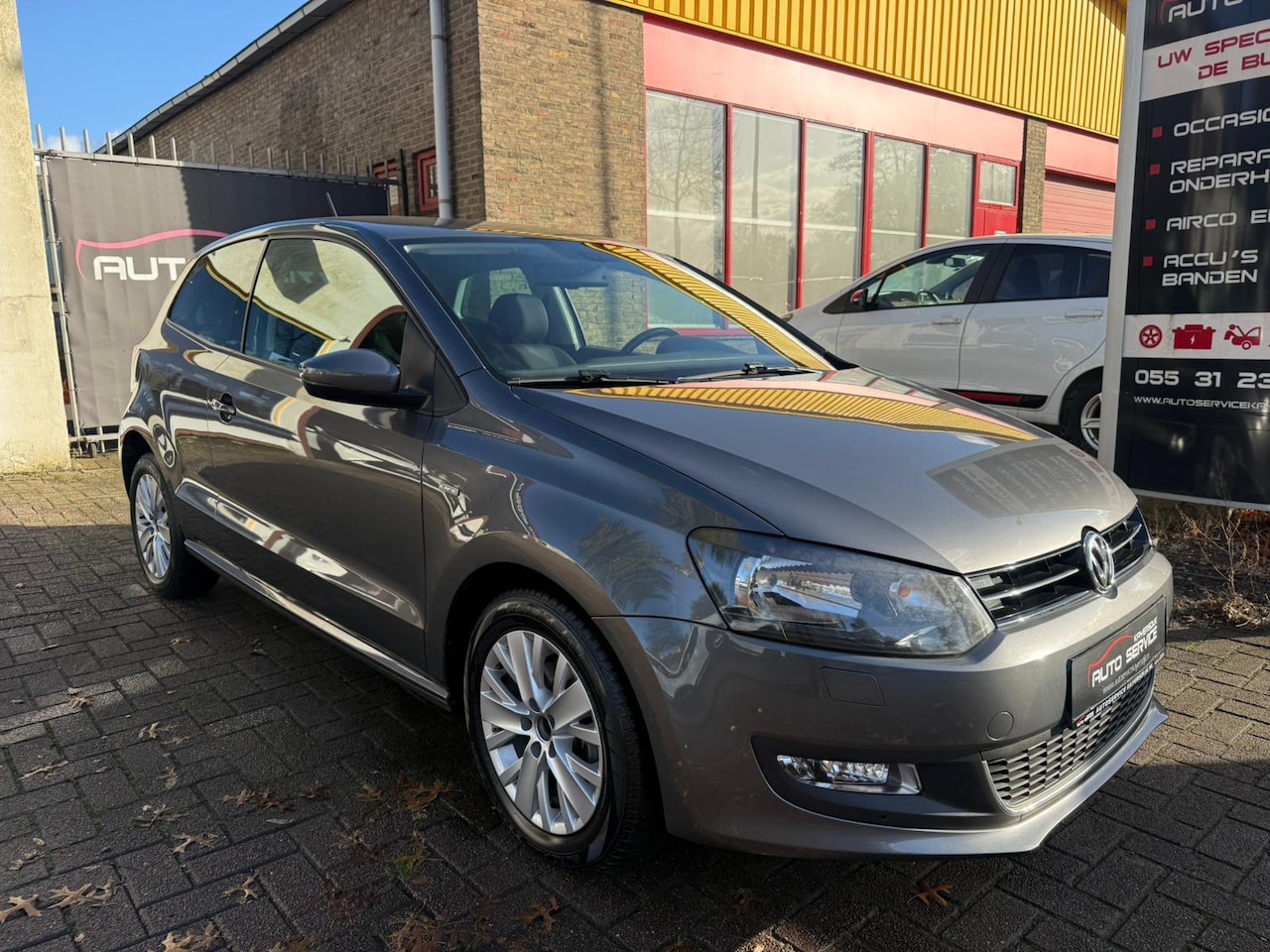 Volkswagen Polo - 1.2 Life LMV|STOEL VERW.|Regensensor|CLIMA - AutoWereld.nl