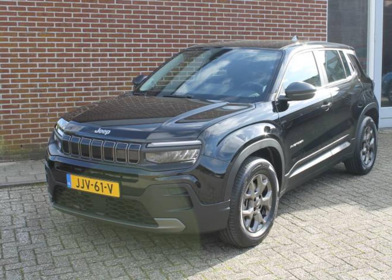 Jeep Avenger - 1.2T e-Hybrid 110pk Aut Longitude - AutoWereld.nl