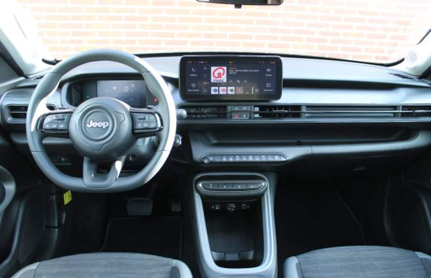 Jeep Avenger - 1.2T e-Hybrid 110pk Aut Longitude