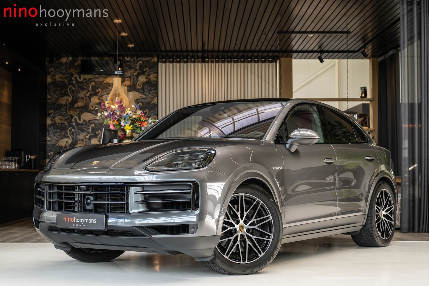 Porsche Cayenne Coupé - 3.0 E-Hybrid | Massage | Innodrive | trekhaak | 360 | PASM | Matrix | Bose - AutoWereld.nl