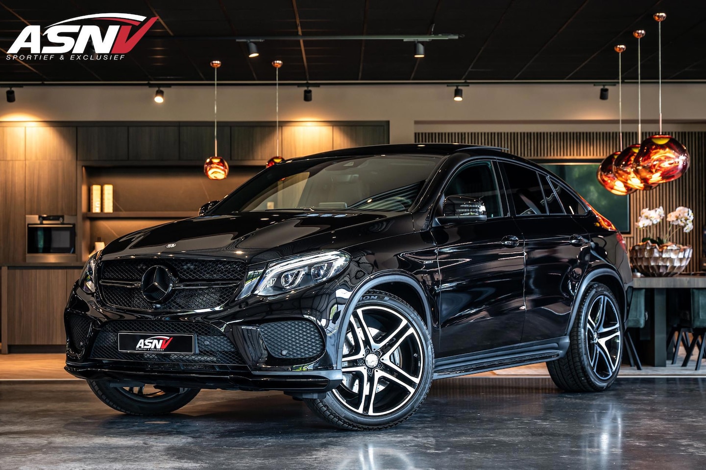 Mercedes-Benz GLE-Klasse Coupé - 450 AMG 4-Matic 450 AMG 4MATIC, 367 PK, Harman/Kardon, Pano/Dak, Night/Pakket, 360'' Camera, LED, 2016, 90 - AutoWereld.nl