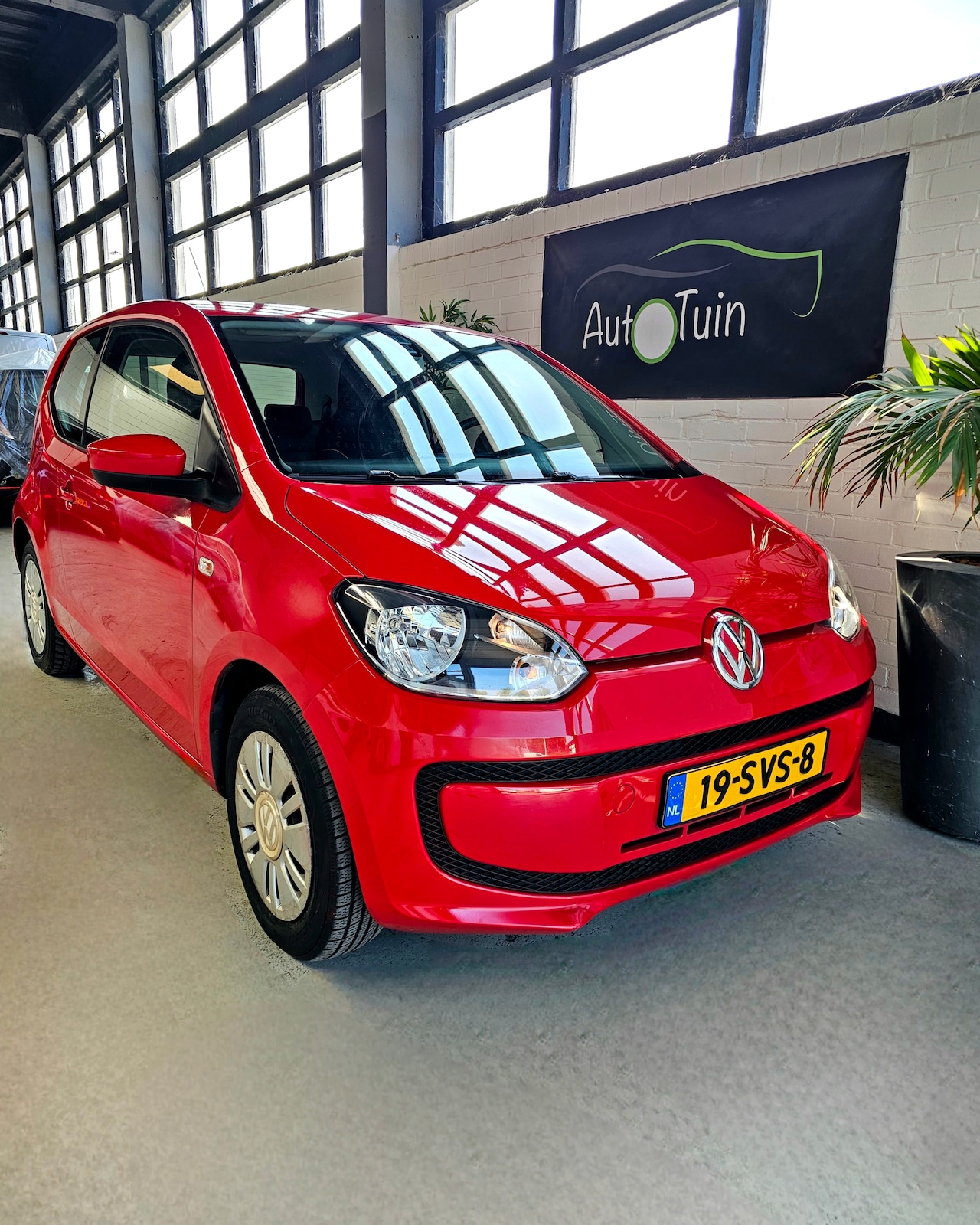 Volkswagen Up! - 1.0 move up! - AutoWereld.nl