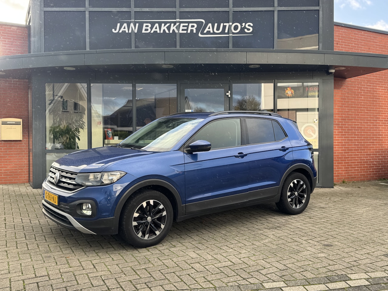 Volkswagen T-Cross - 1.0 TSI Life ✅ CarPlay ✅  Airco  ✅ Lichtmetaal - AutoWereld.nl