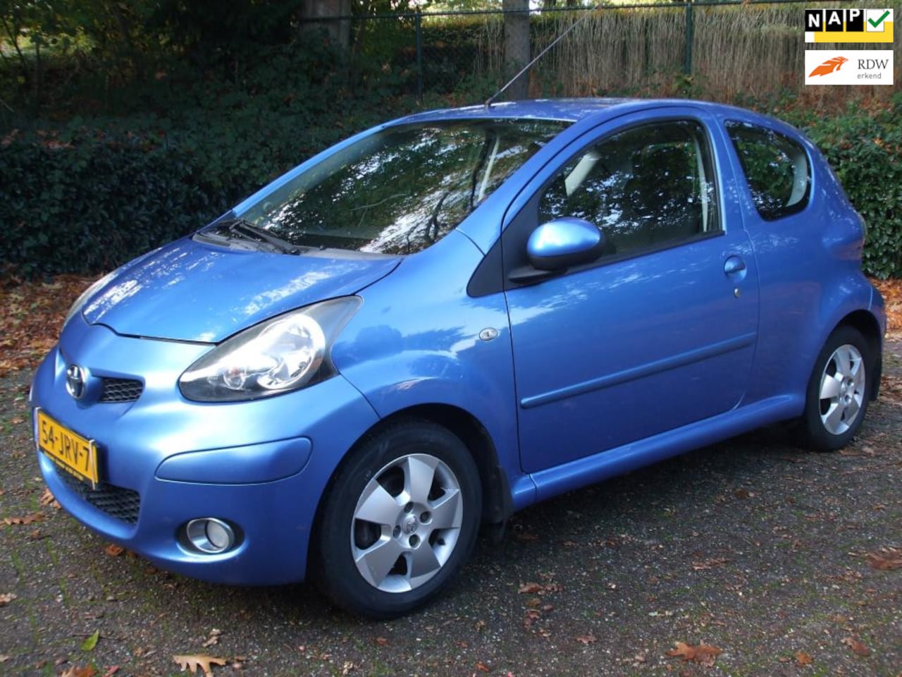 Toyota Aygo - 1.0-12V Dynamic Blue airco 1e eigen. 153 dkm NAP nwe APK - AutoWereld.nl