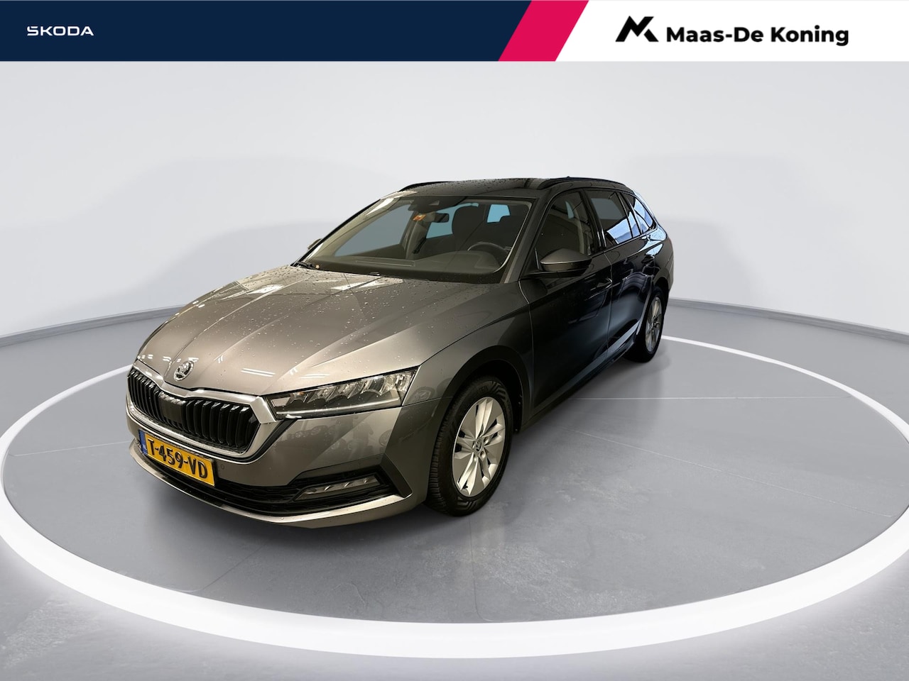 Skoda Octavia Combi - 1.0 TSI 110pk Business Edition · Apple/Android Car Play · Navigatie · P-Sensoren · Elek. A - AutoWereld.nl