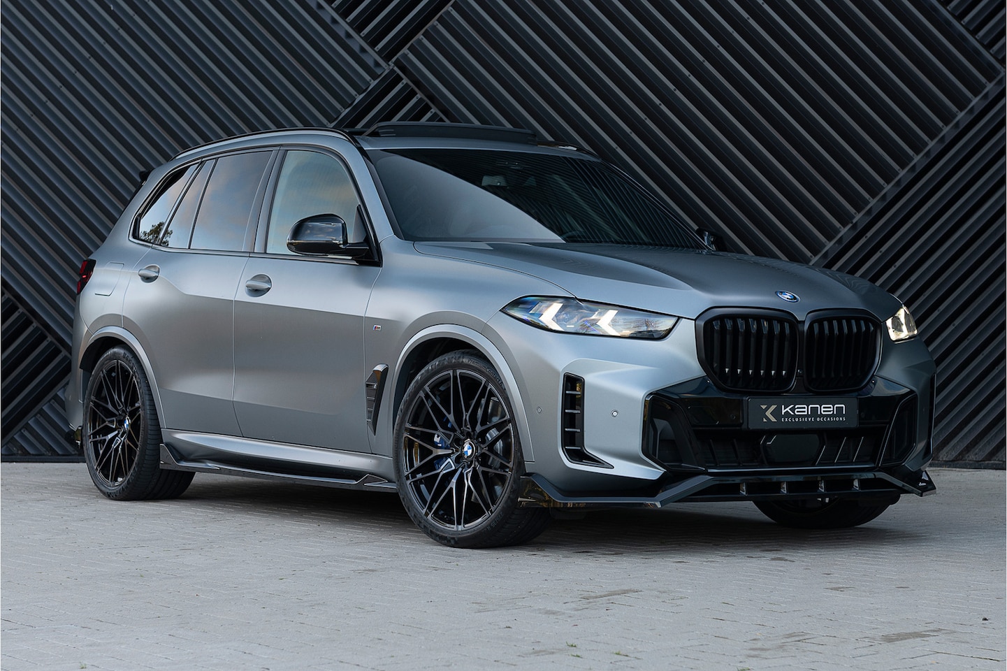 BMW X5 - xDrive50e LCI M-Sport Pro ACC Pano M Seats Alcantara Hemel Massage Stoelvent. B&W Head Up - AutoWereld.nl