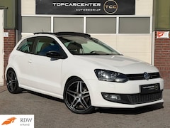 Volkswagen Polo - 1.2 Easyline/PANO/STOELV/CAMERA/NAVI/APK
