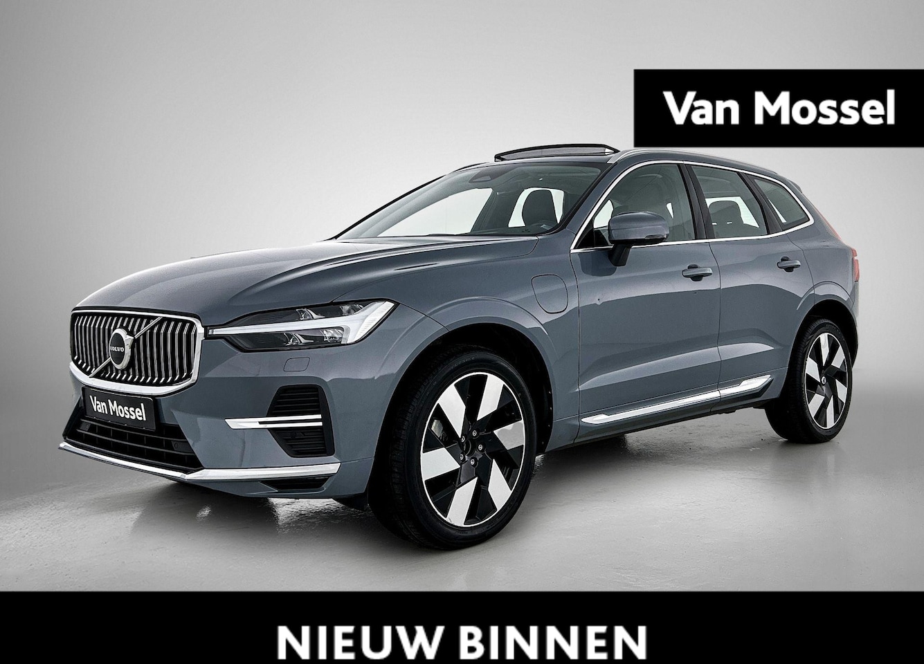 Volvo XC60 - 2.0 T8 Plug-in hybrid AWD Ultimate Bright | ACHTERUITRIJCAMERA | PANORAMADAK | LEDER INTER - AutoWereld.nl