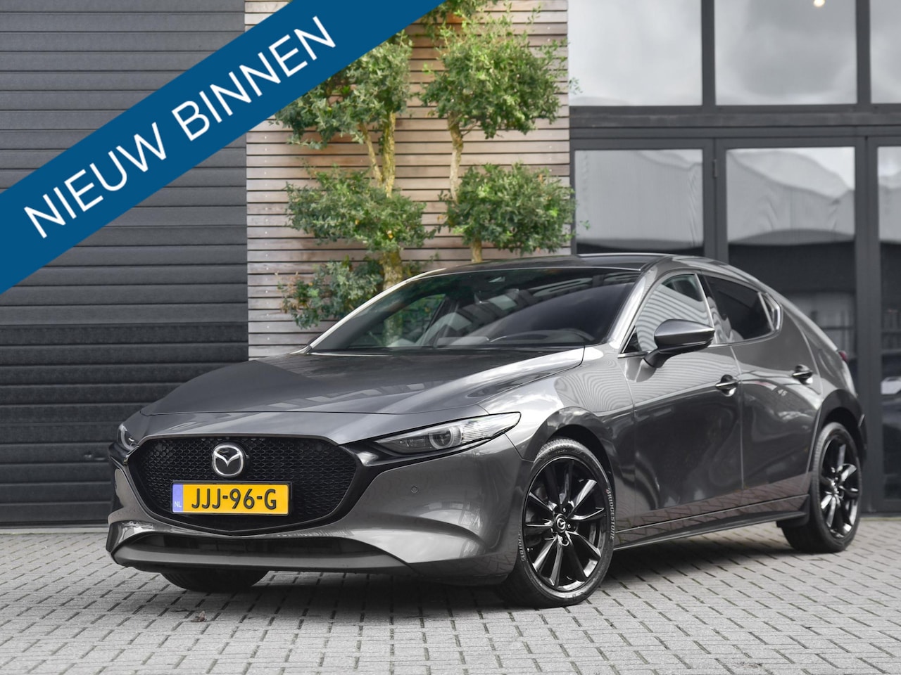 Mazda 3 - 2.0 SkyActiv-G M Hybrid 122 Luxury i-Activesense Pack - AutoWereld.nl