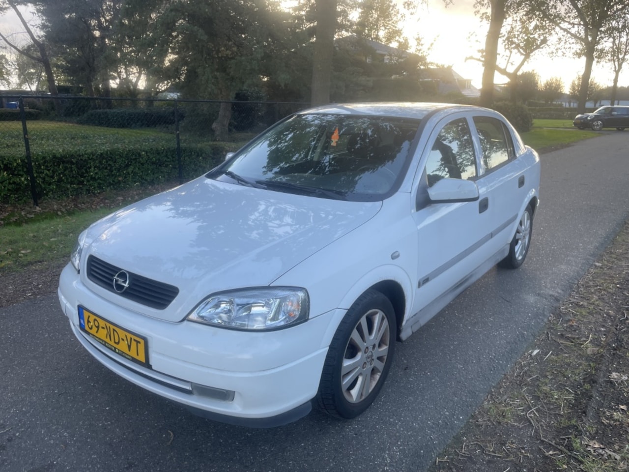 Opel Astra - 1.6 Sport 1.6 Sport - AutoWereld.nl