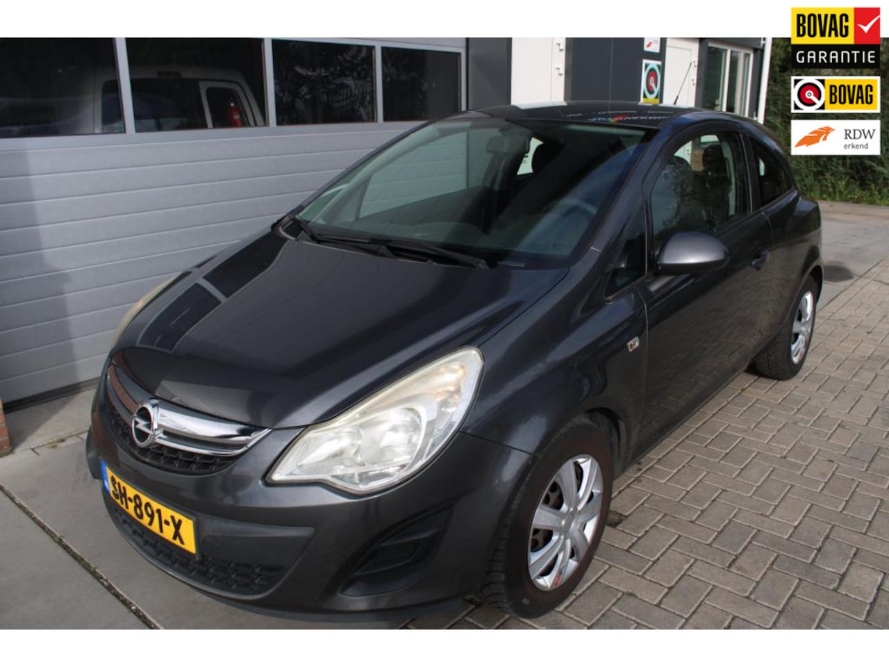 Opel Corsa - 1.2-16V Anniversary Edition 12 Mnd BOVAG Garantie! - AutoWereld.nl