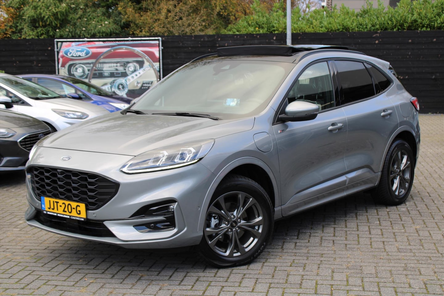 Ford Kuga - 2.5 PHEV AUT 225pk ST-Line, Panoramadak, Driver Assistance, Technology en Winterpack, Nieu - AutoWereld.nl