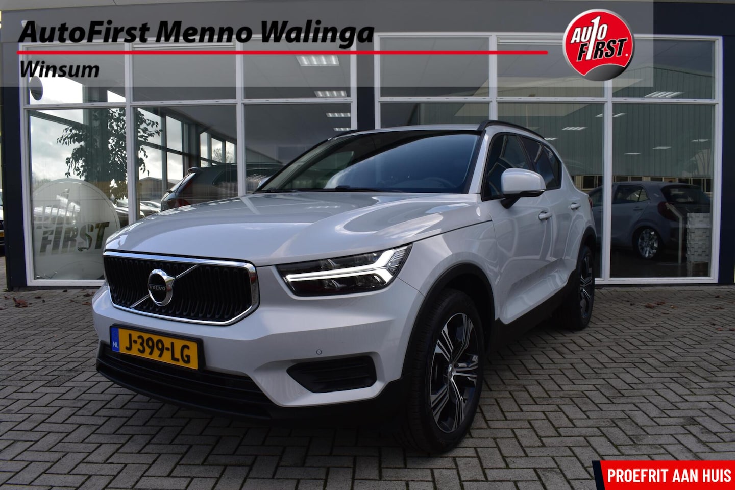 Volvo XC40 - 1.5 T2 Momentum Core|Cruise|Achteruitrijcamera|PDC|Navi|Stoel/Stuurverwarming| - AutoWereld.nl