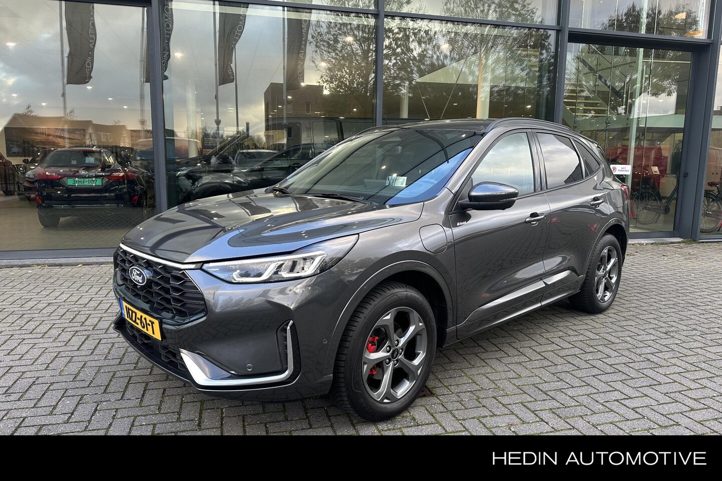 Ford Kuga - 2.5 PHEV ST-Line X 2.5 PHEV ST-Line X - AutoWereld.nl
