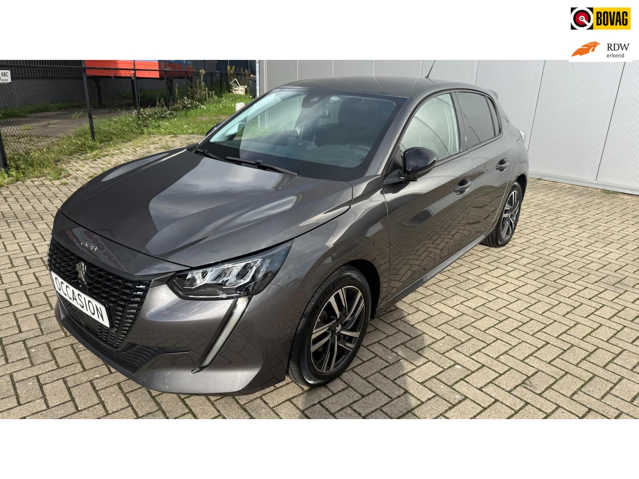 Peugeot 208 - 1.2 PureTech Allure 3D Virtueel Display, 360 achterruitrijcamera, Apple Carplay - AutoWereld.nl