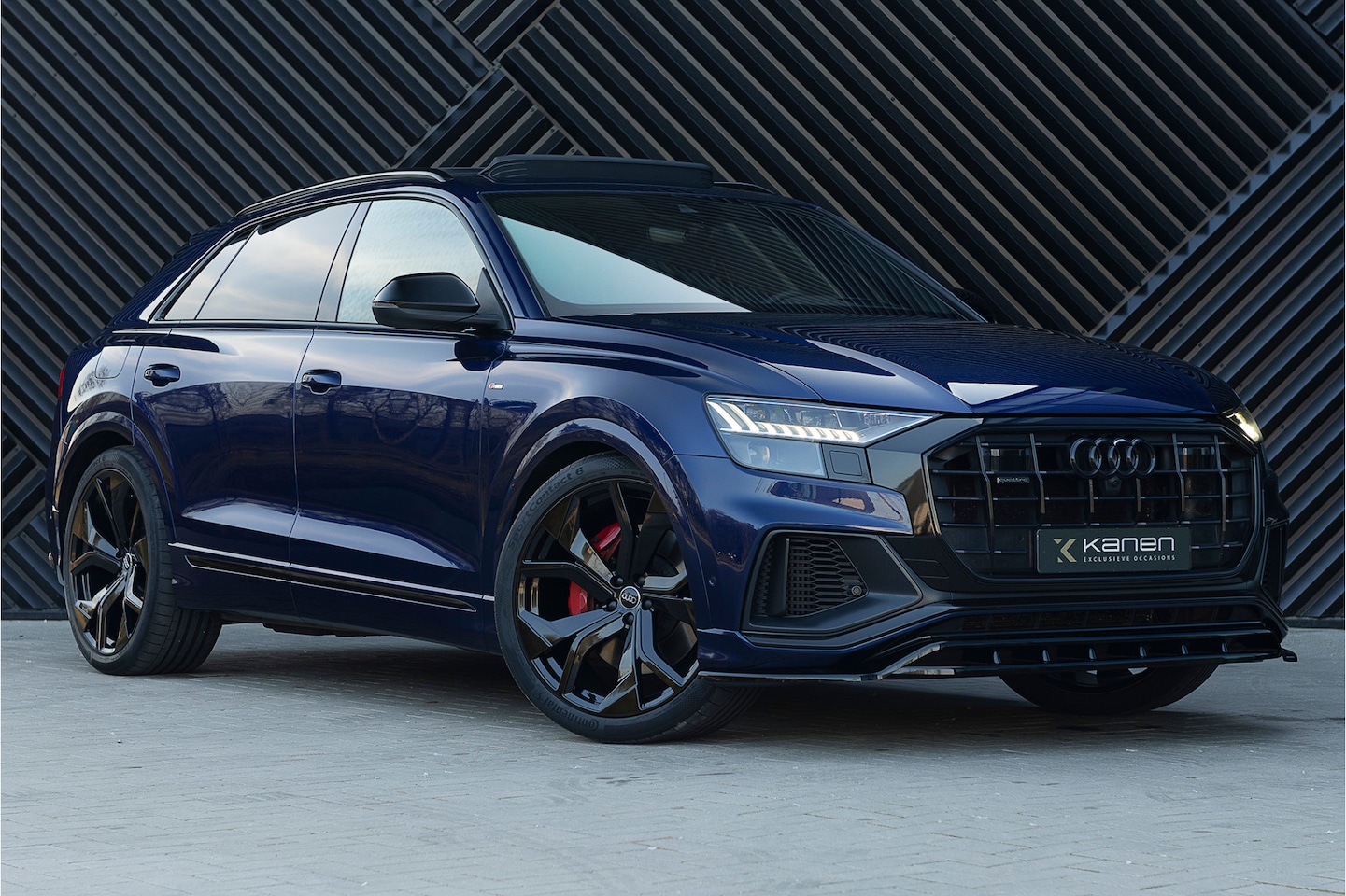 Audi Q8 - 55 TFSI e quattro S-Line ACC Pano Matrix Head Up B&O S-Stoelen Ambient Softcl. 360 Trekhaa - AutoWereld.nl