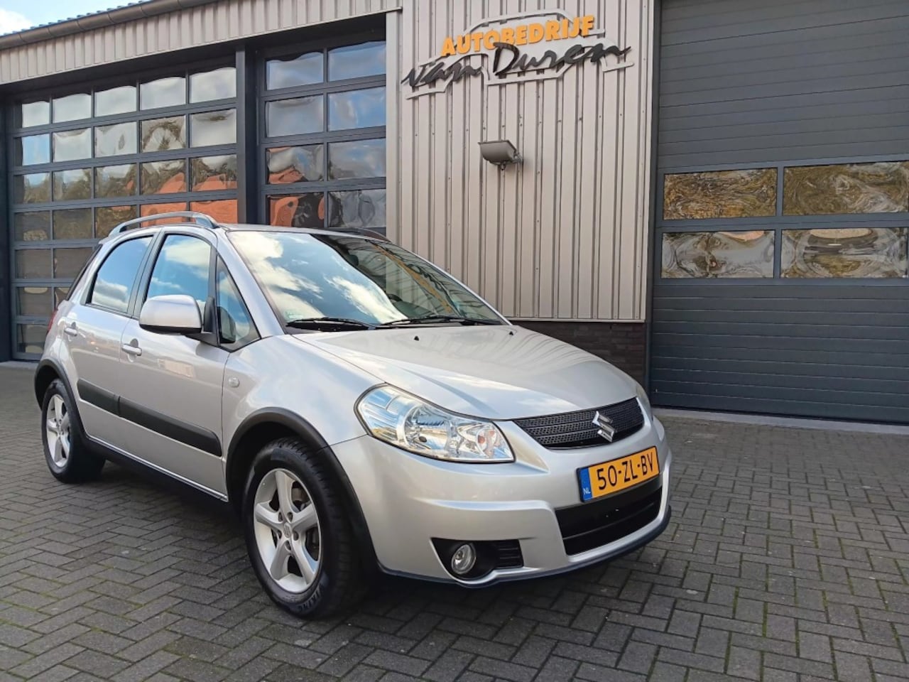 Suzuki SX4 - 1.6-16v Shogun  Airco  Cruise  CV  Trekhaak - AutoWereld.nl