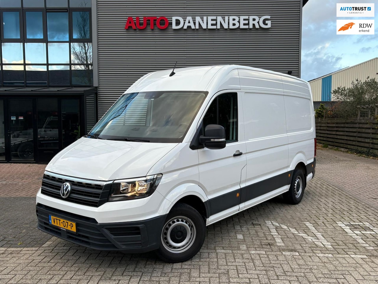 Volkswagen Crafter - 35 2.0 TDI L3H2 177PK AUTOMAAT GEEN BPM - AutoWereld.nl